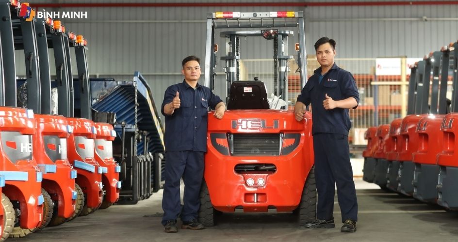 Kĩ thuật được hỗ trợ tận nơi với Xe nâng Bình Minh