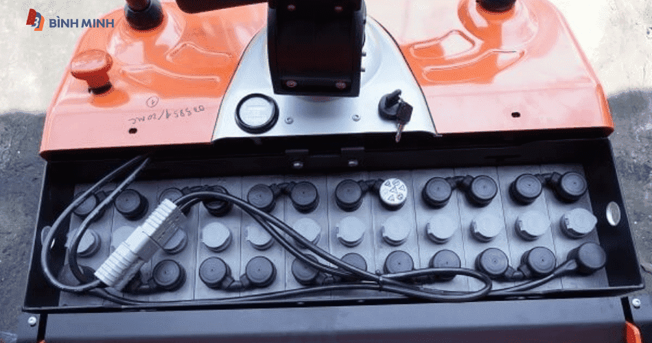 Tùy chọn pin/ắc quy của xe nâng điện thấp 3 tấn Heli