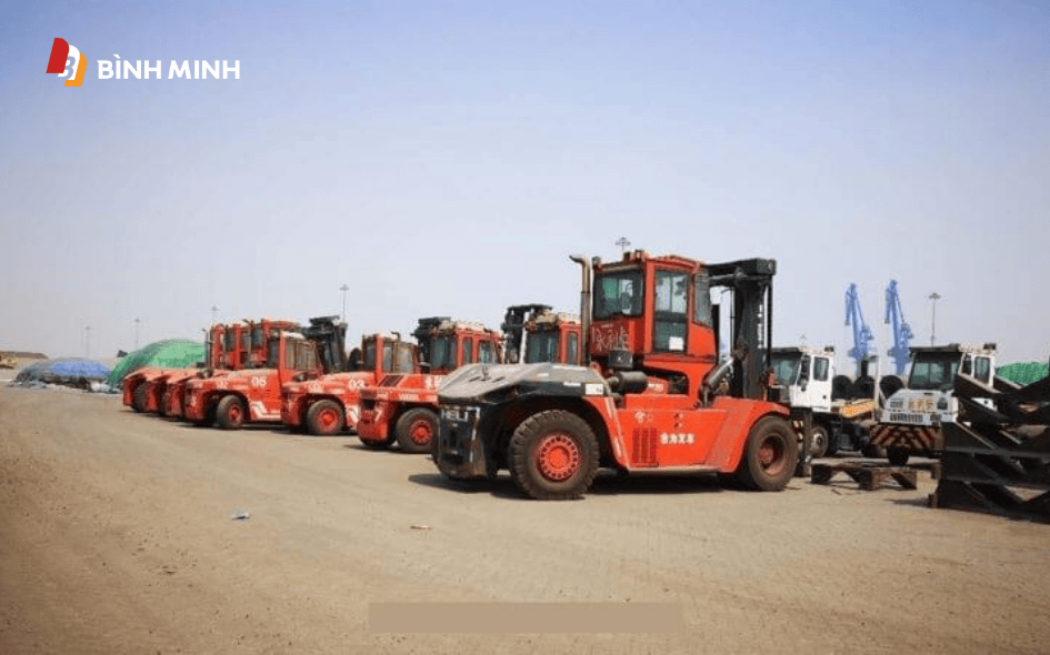 Các yếu tố cần xem xét khi lựa chọn xe nâng hạng nặng