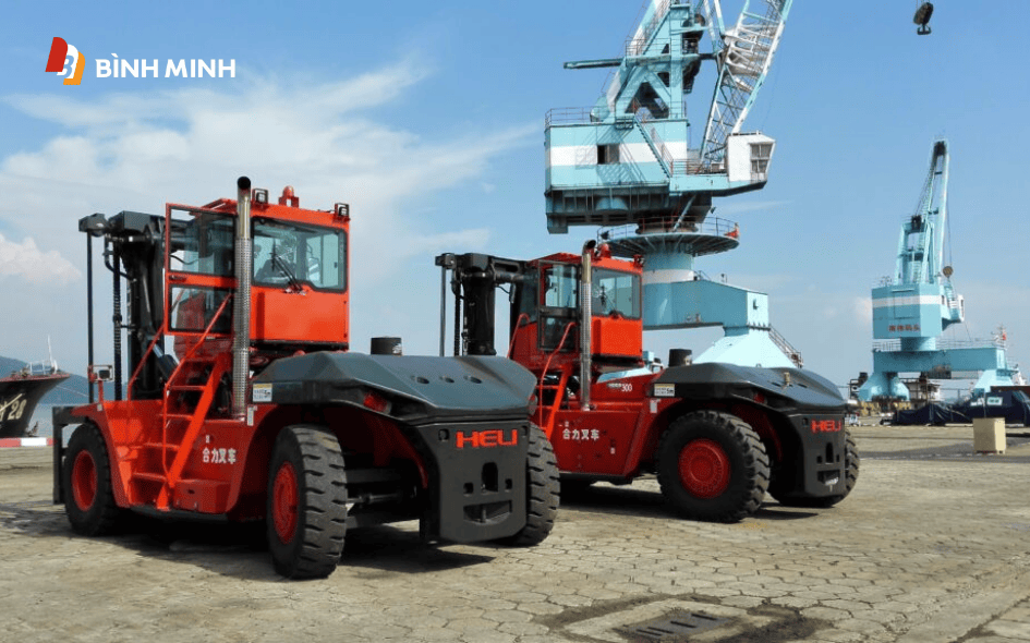 Ứng dụng của xe nâng hạng nặng tại công trình xây dựng