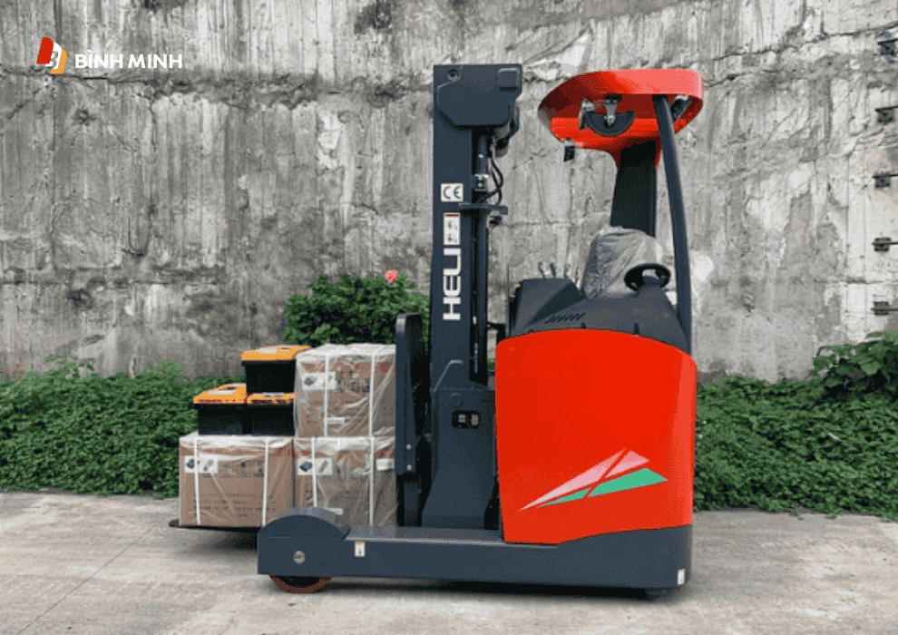 Xe nâng điện đứng lái