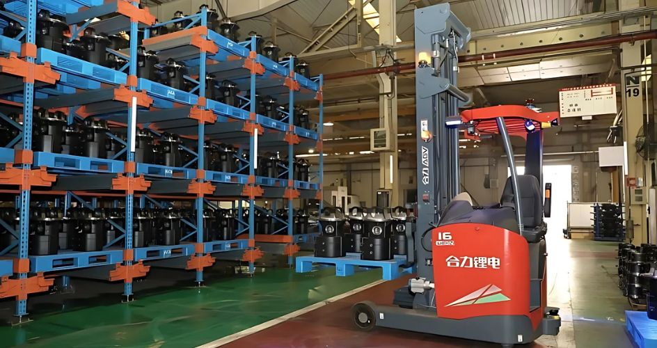 Xe nâng điện AGV 1.6 tấn CQD16 - sự lựa chọn hoàn hảo cho nhiều lĩnh vực: