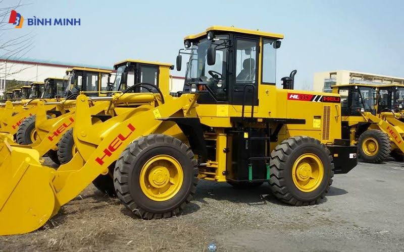 Xe xúc lật hạng nặng