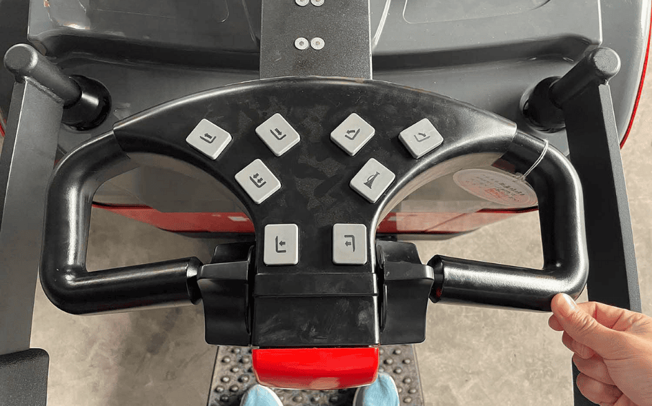 Thao tác nâng hạ tải trọng
