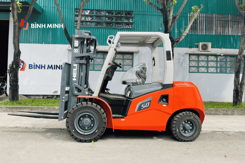 Tại Sao Nên Mua Xe Nâng HELI Tại Bình Minh?