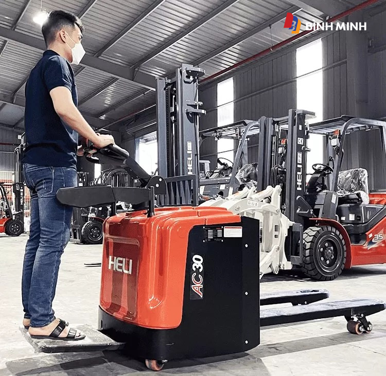 phân loại xe nâng theo công dụng
