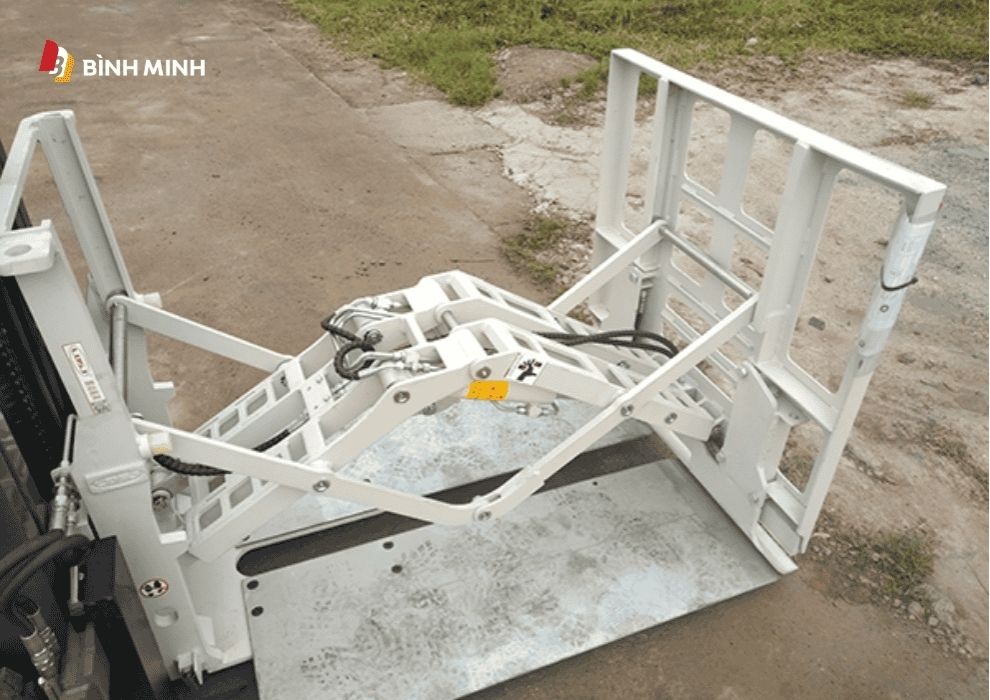 Xe nâng Push Pull hoạt động như thế nào?