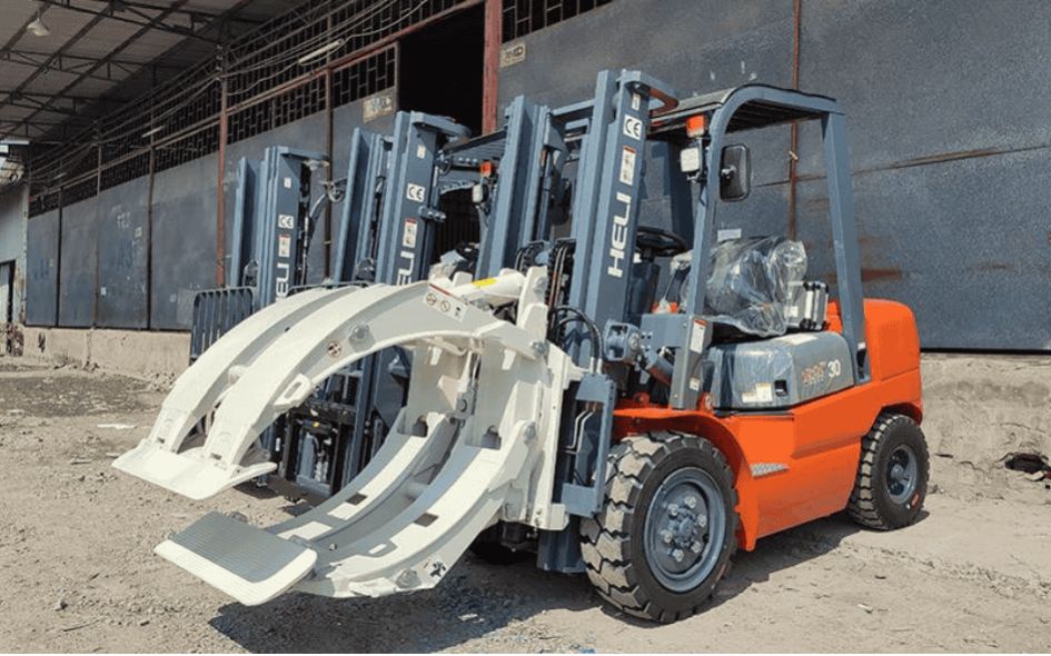 Ảnh thực tế xe nâng càng xoay tại Bình Minh