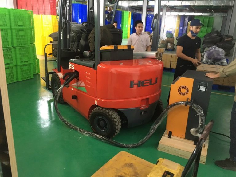 Lợi Ích Của Bình Điện Xe Nâng Heli