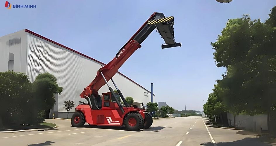 Bình Minh cung cấp xe gắp container chất lượng tận nơi