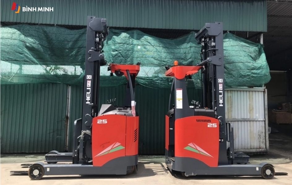 Xe nâng Reach Truck chính hãng Heli uy tín chất lượng