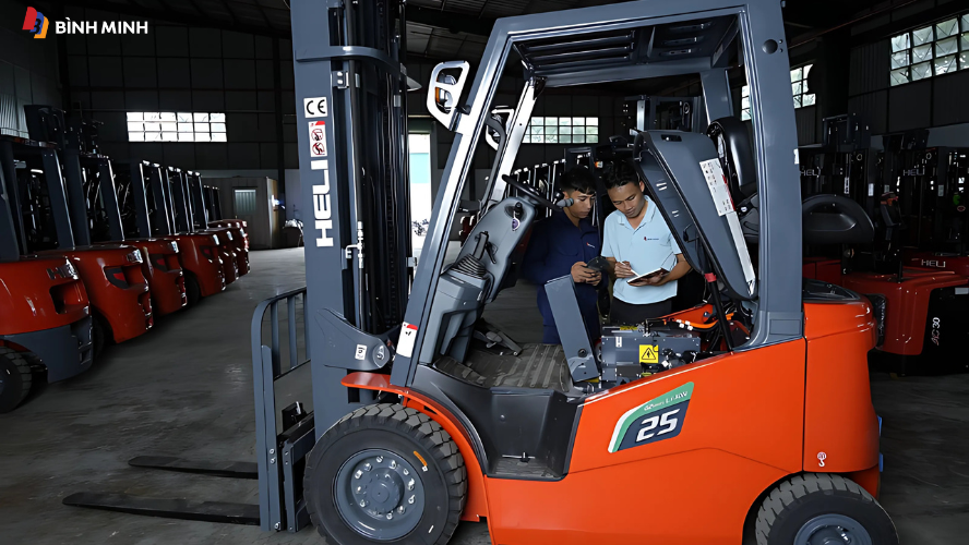 Dịch vụ sửa chữa xe nâng chuyên nghiệp