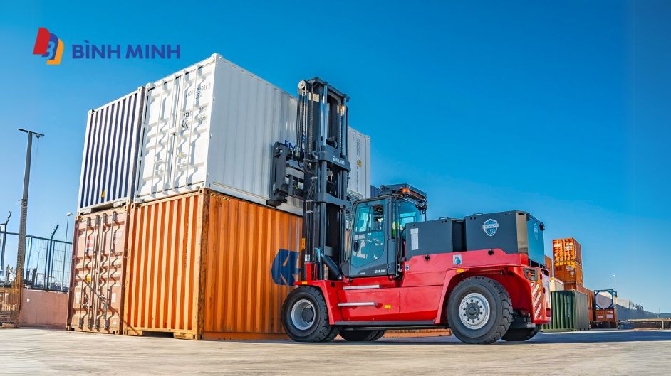 Xe nâng Reach Stacker 20-25 tấn Heli chính hãng 