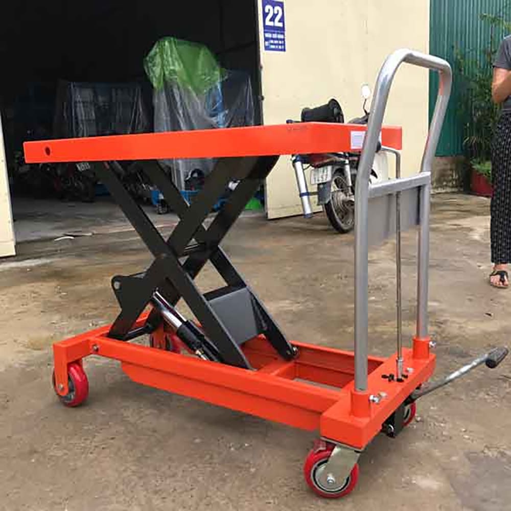 xe nâng thủy lực