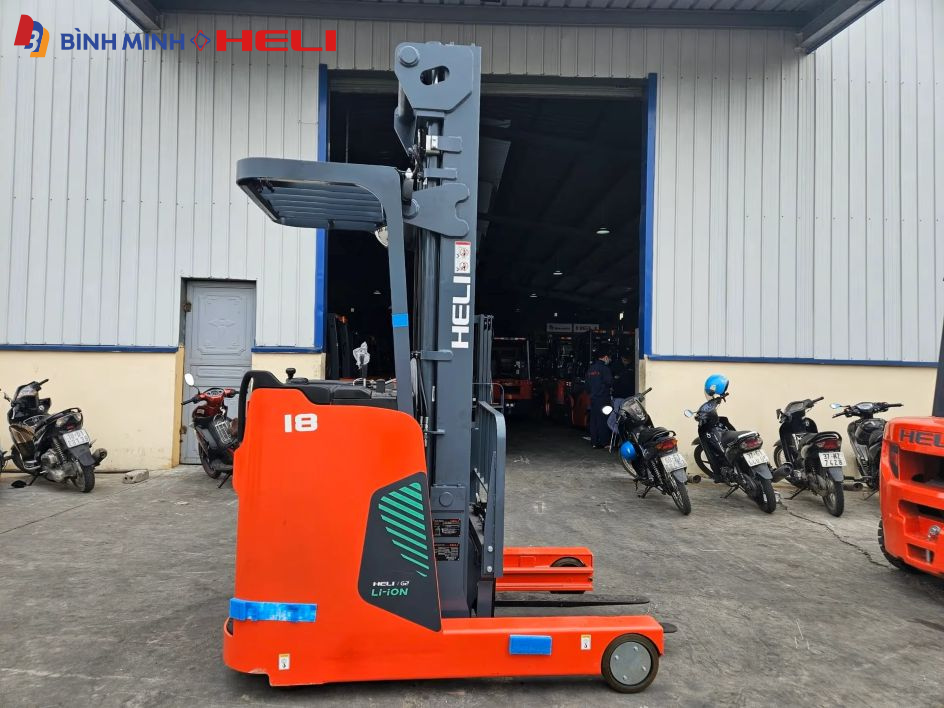 Xe nâng Reach truck Heli