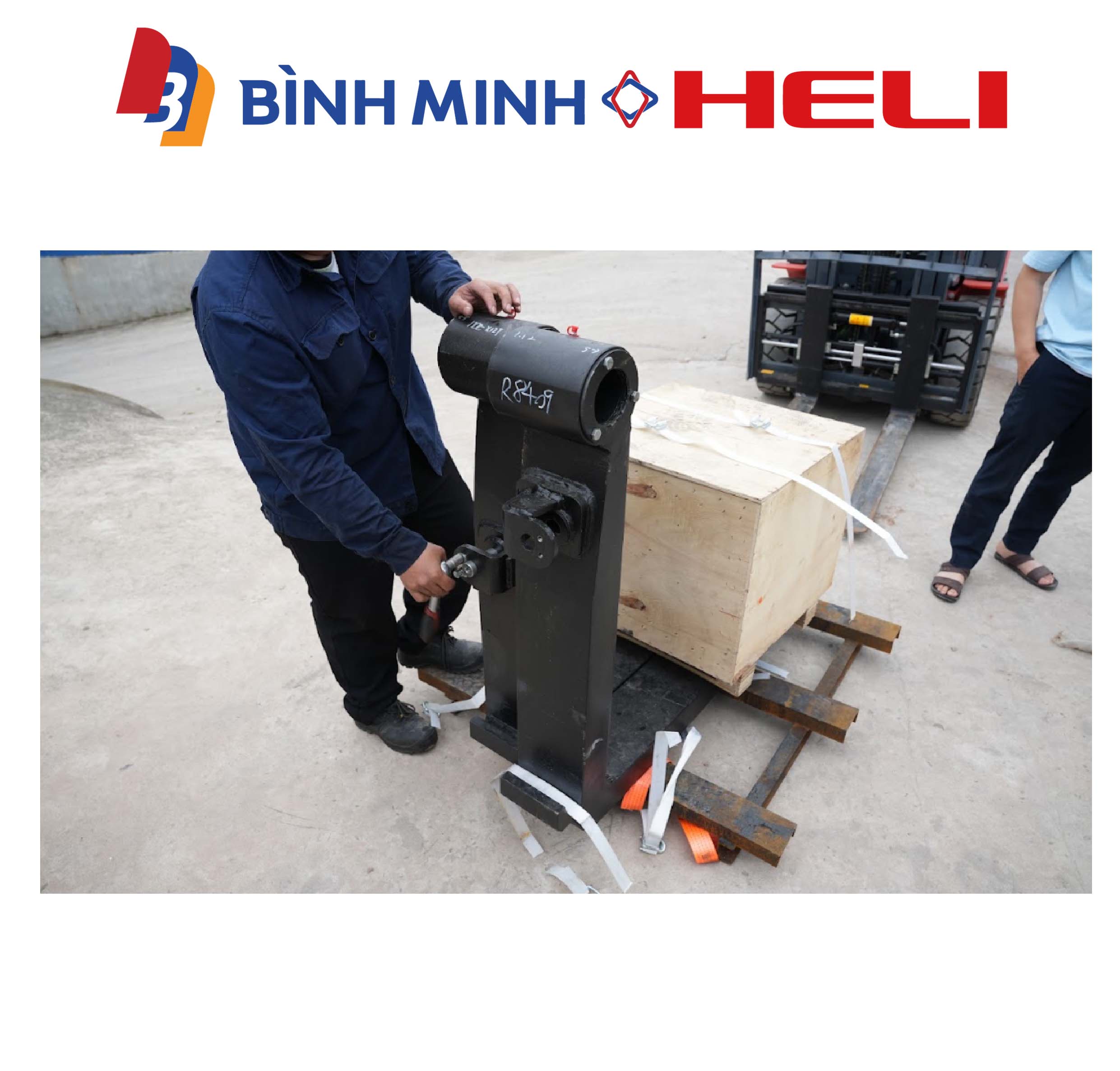 xe nâng dầu h series 12 tấn