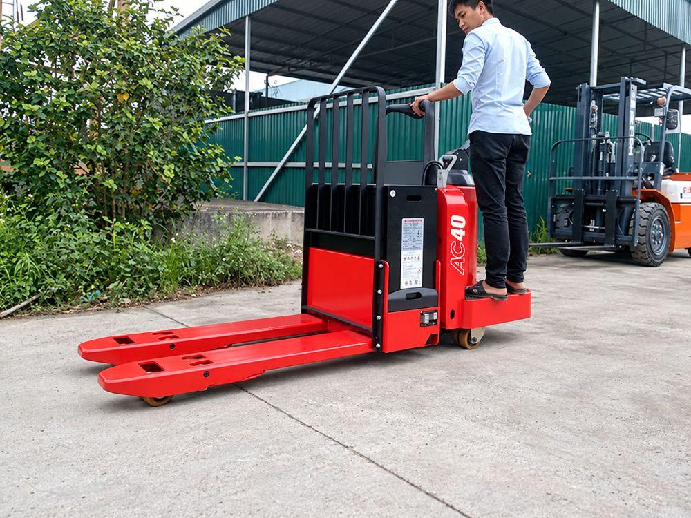 Người vận hành kiểm soát xe tốt hơn với hệ thống phanh điện từ nhiều tính năng (Nguồn: Internet)